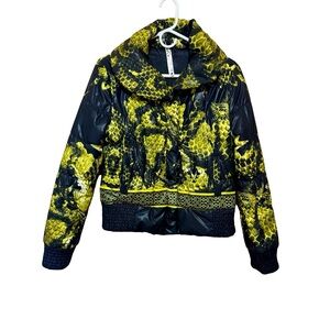 Wagon Paris Black & Yellow Snake Print Puffer Jacket – Size Small Winter Heat